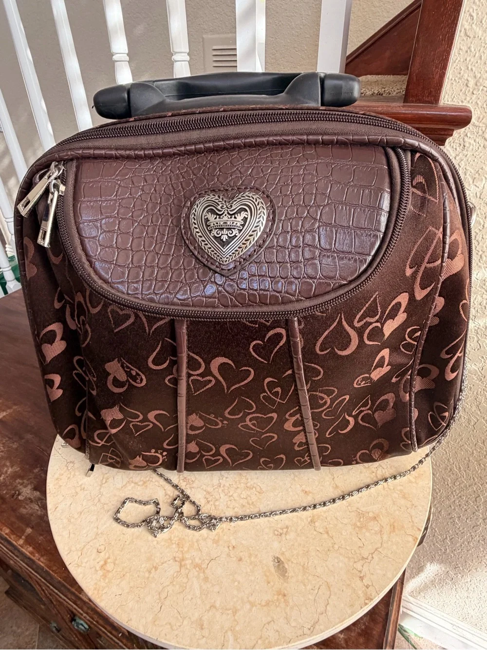 Heart-Accent Brown Women’s Shoulder Bag